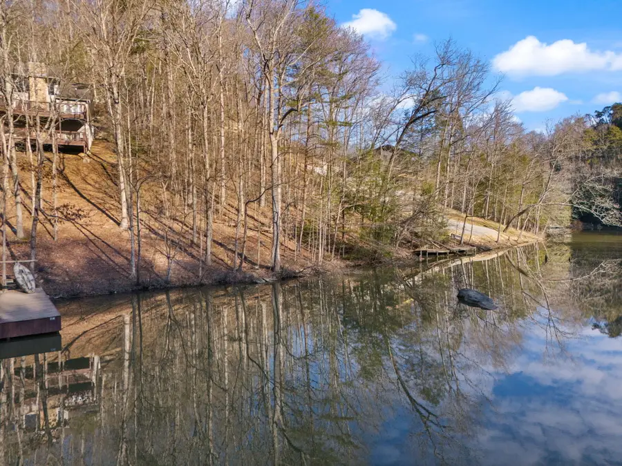 649 Cliffs Edge Road, East Bernstadt, KY 40729 - Image #2