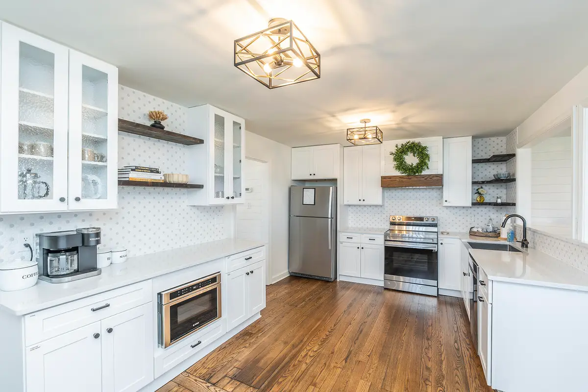 4075 Lexington Road, Harrodsburg, KY 40330 - Image #1