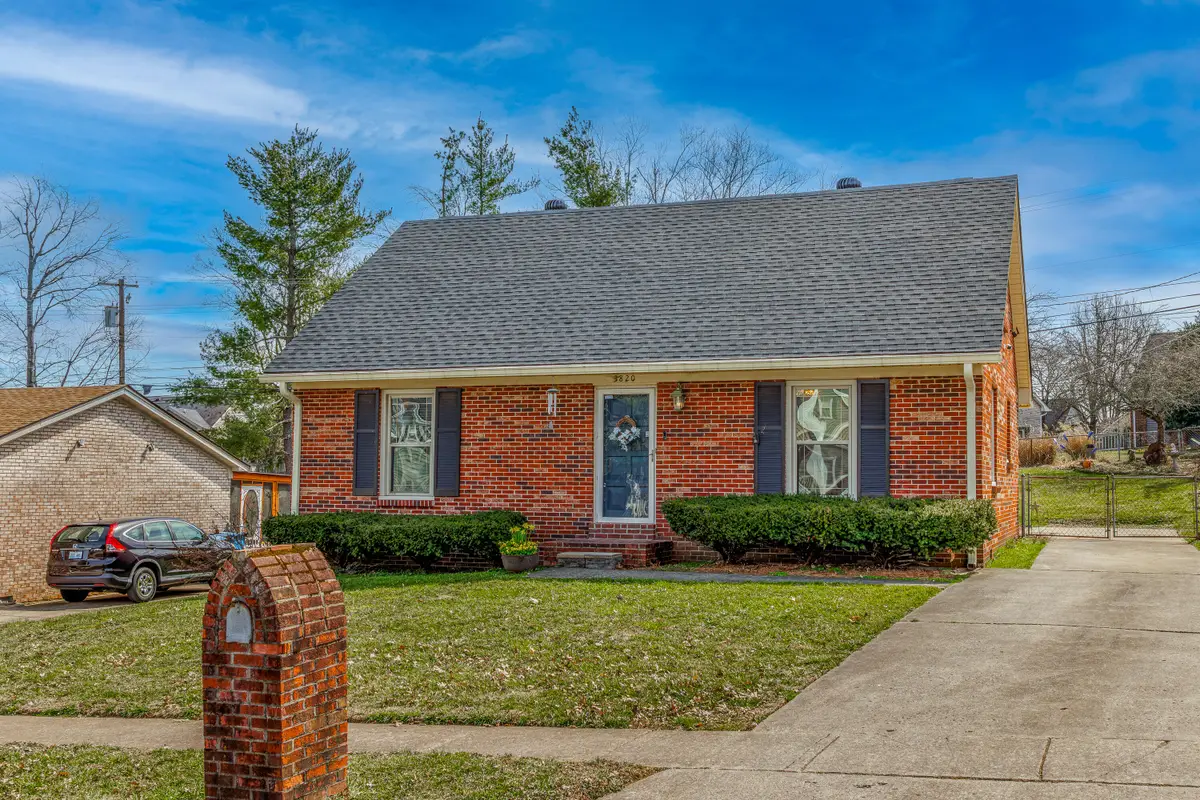 3820 Hidden Springs Drive, Lexington, KY 40514 - Image #1