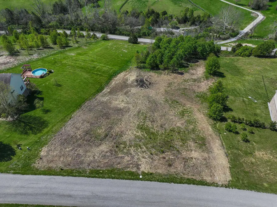 317 River Run Drive, Lancaster, KY 40444 - Image #2