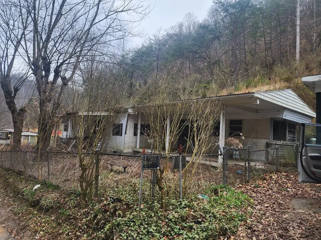303 Harrison Branch, Isom, KY 41824 - #1