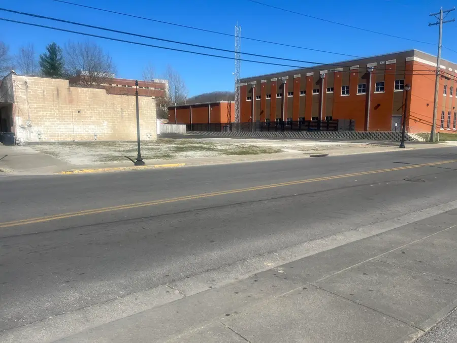 315 W Main Street, Morehead, KY 40351 - #3