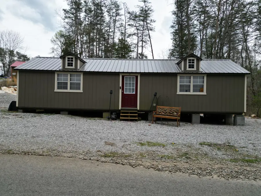 109 Colleen Drive, Burnside, KY 41519 - Image #2