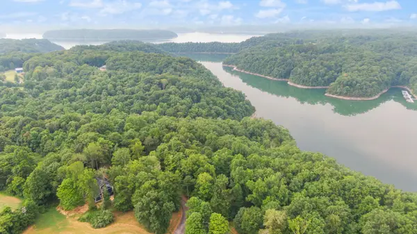 Lot 39 Captains Point, Jamestown, KY 42629