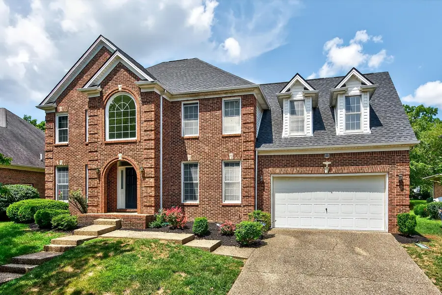 3005 Old Field Way, Lexington, KY 40513 - Image #2