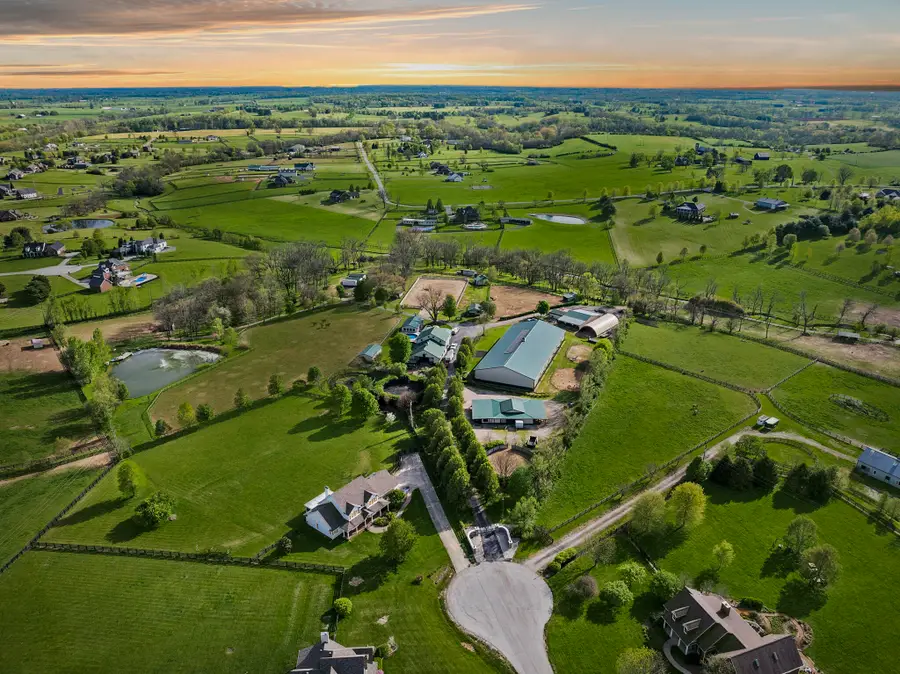 140 Seahawk Trail, Midway, KY 40347 - Image #3