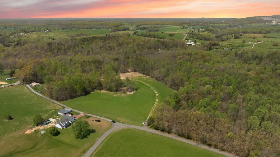 000 Martha Stockton Road, Albany, KY 42602 - Image #2