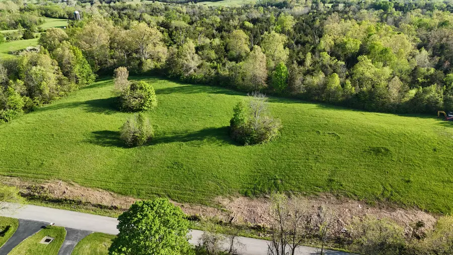 7 A Pumphouse Road, Lawrenceburg, KY 40342 - #2