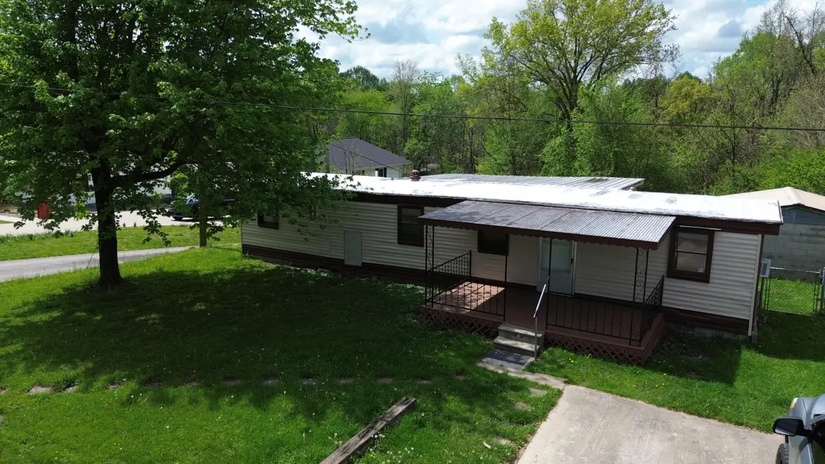 695 N Standard Avenue, Corbin, KY 40701 - Image #1