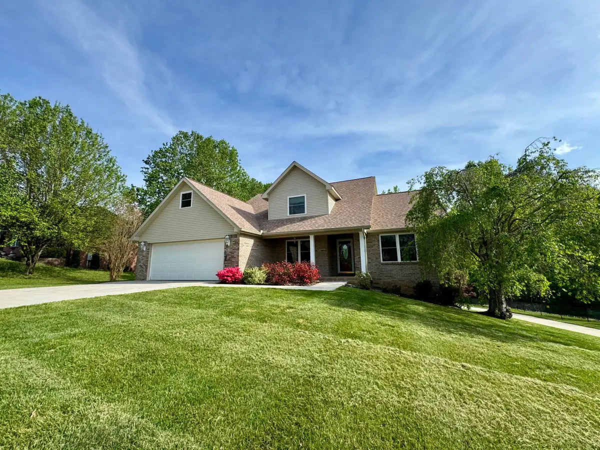 340 Lake Forest Drive, Somerset, KY 42503 - #1