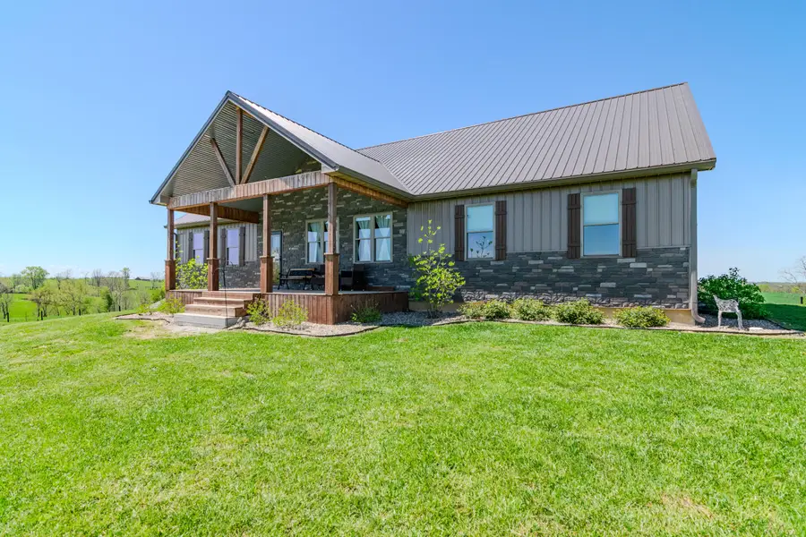 5990 Moorefield Road, Carlisle, KY 40311 - Image #2
