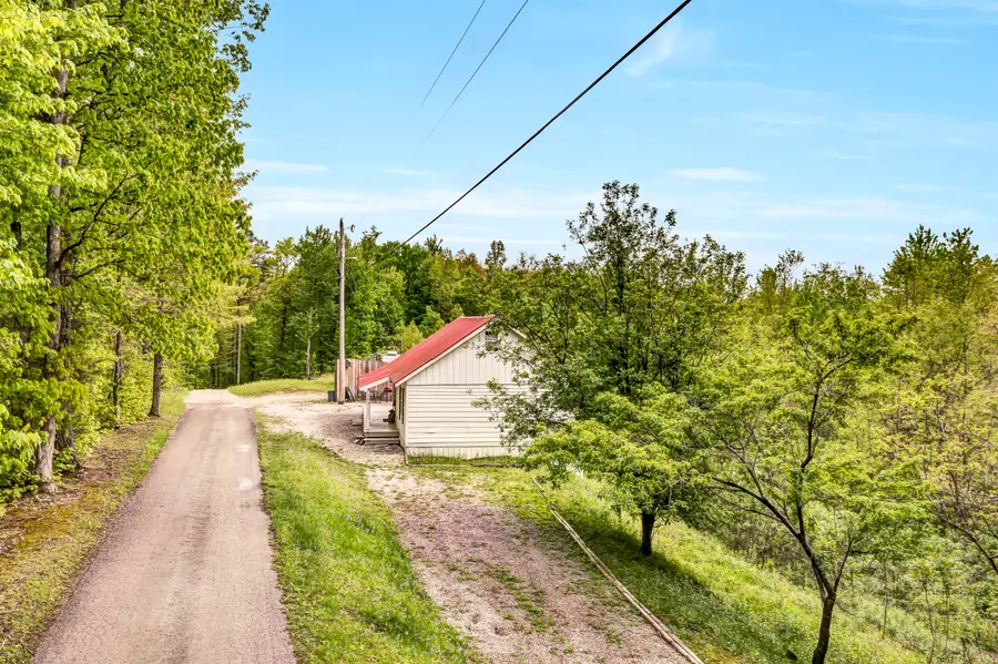 293 Deer Run Road, Wellington, KY 40387 - Image #2