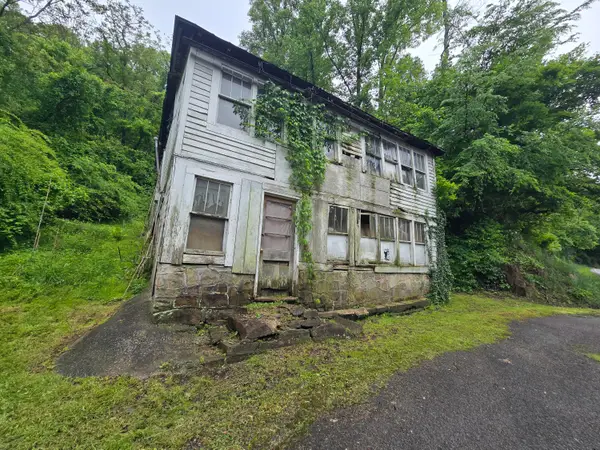 00 Ky 66/hendron Hill, Arjay, KY 40902