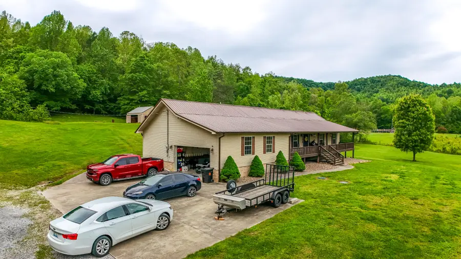 315 Sukey Hollow Road, Williamsburg, KY 40769 - Image #2