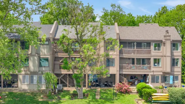 543 Laketower Drive #140, Lexington, KY 40502