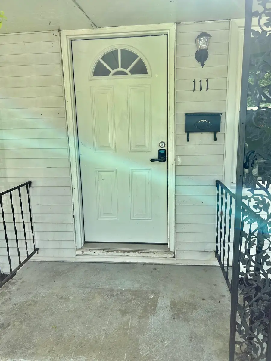 111 Valley View Drive, Frankfort, KY 40601 - Image #2