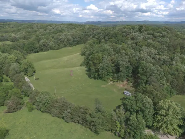 300 Stone Road, Clay City, KY 40312