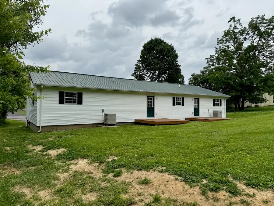 198 W Cumberland Avenue, Jamestown, KY 42629 - Image #3