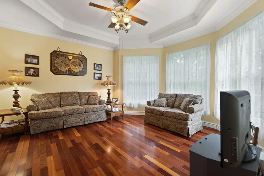 225 Hilltop Road, East Bernstadt, KY 40729 - Image #3