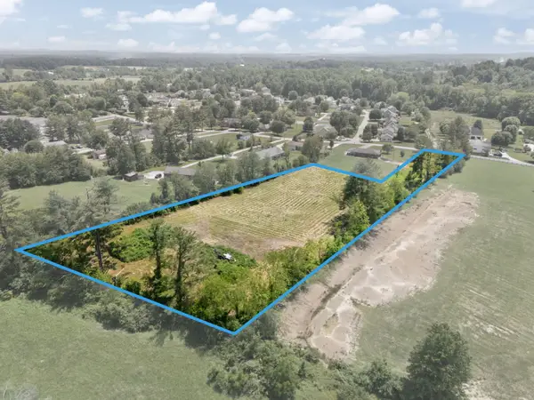 386 a Boggs Road, London, KY 40744