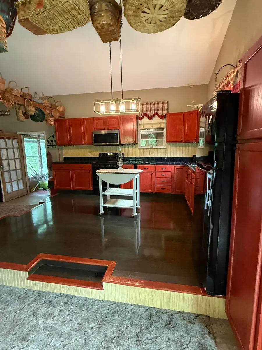 235 Elkview Road, Somerset, KY 42501 - Image #3