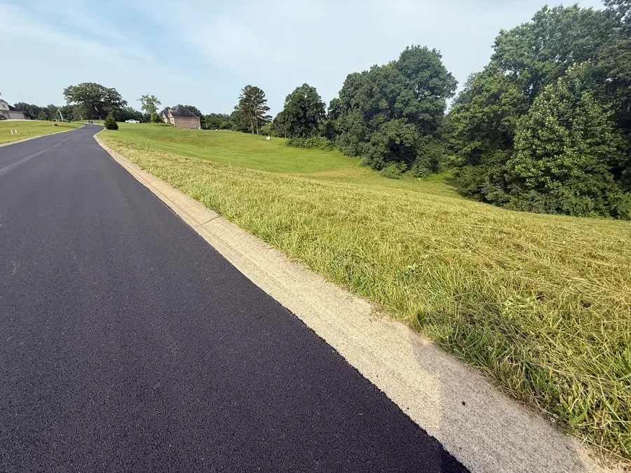 121 Tatum Point Drive, Somerset, KY 42503 - Image #2