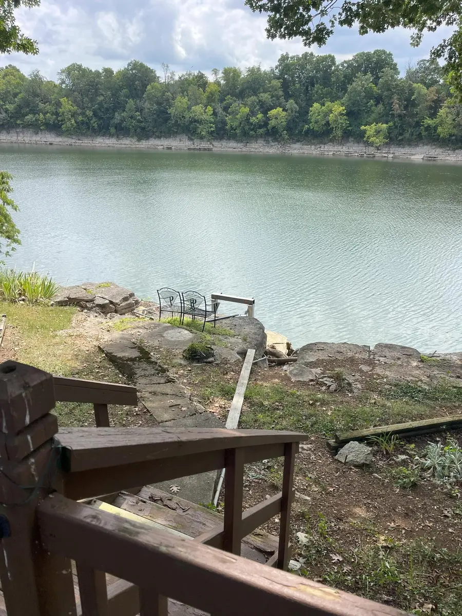 392 Lakeview Point Road, Harrodsburg, KY 40330 - Image #2