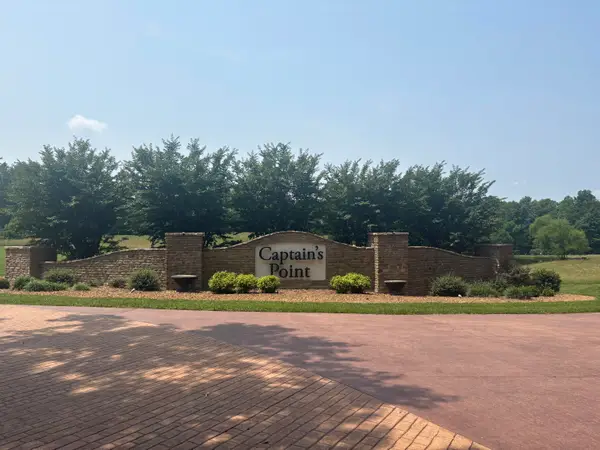 61 Anchor Way, Jamestown, KY 42629