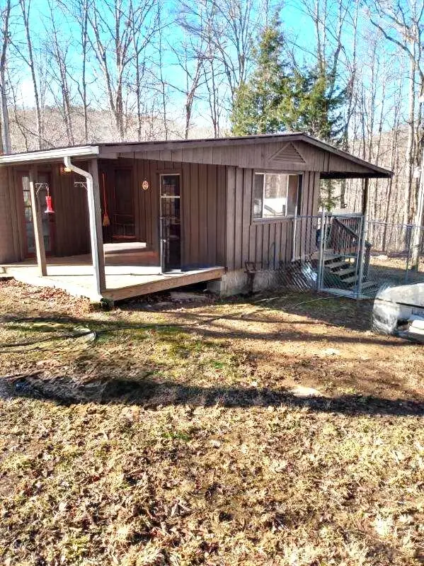 717 Paradise Lake Drive, Somerset, KY 42501 - Image #1