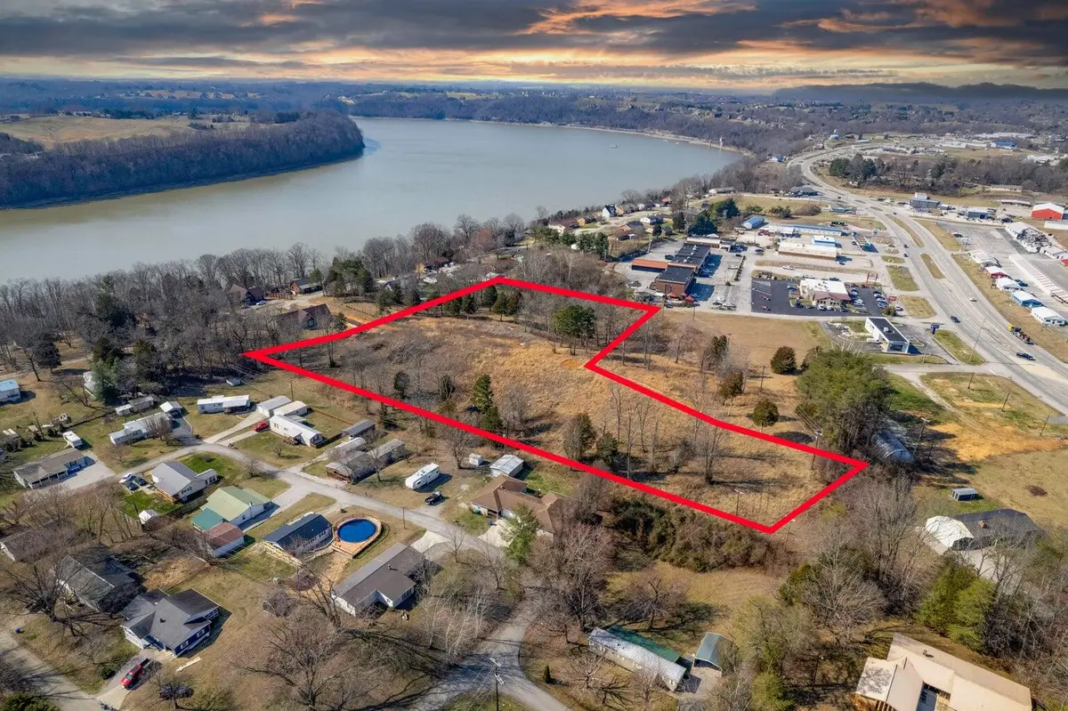 145 Stonecrest Drive, Somerset, KY 42501 - Image #1