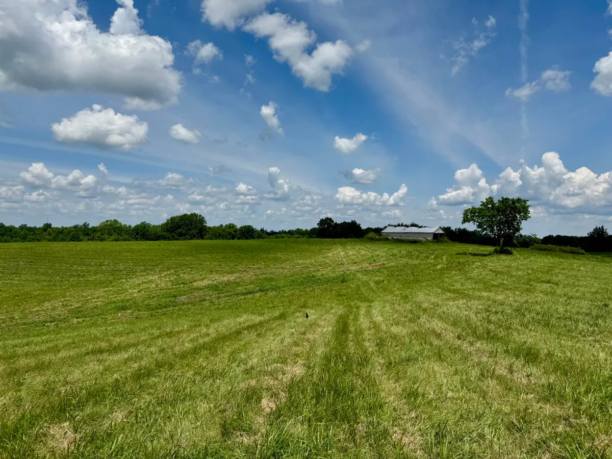 712 Gillespie Pike, Paint Lick, KY 40461 - #1