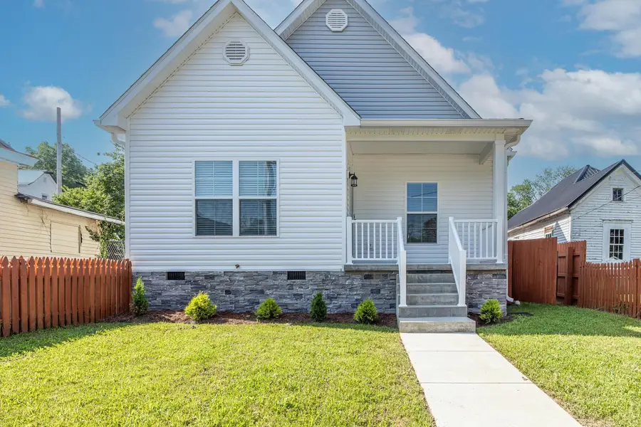 704 Vine Street, Paris, KY 40361 - Image #2