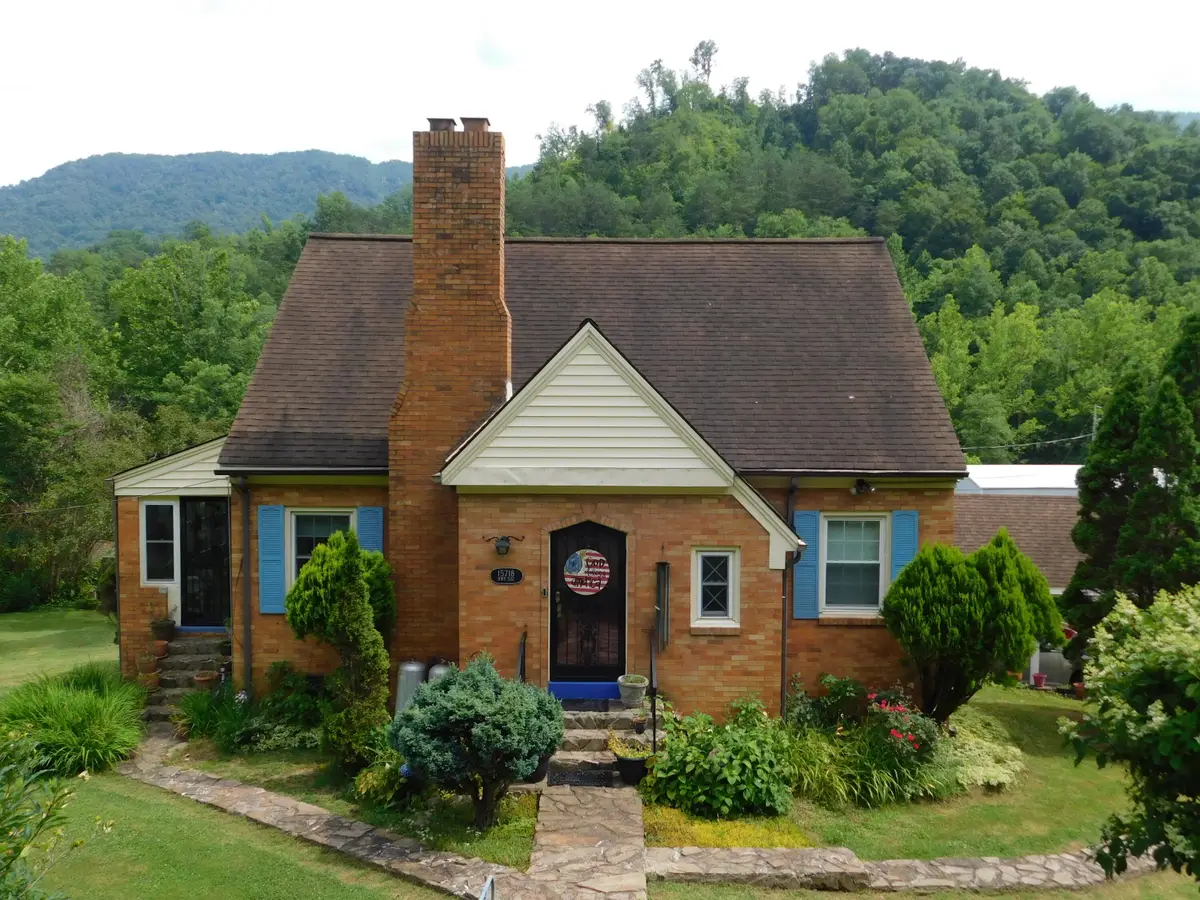 15718 Hwy 522, Cumberland, KY 40823 - Image #1