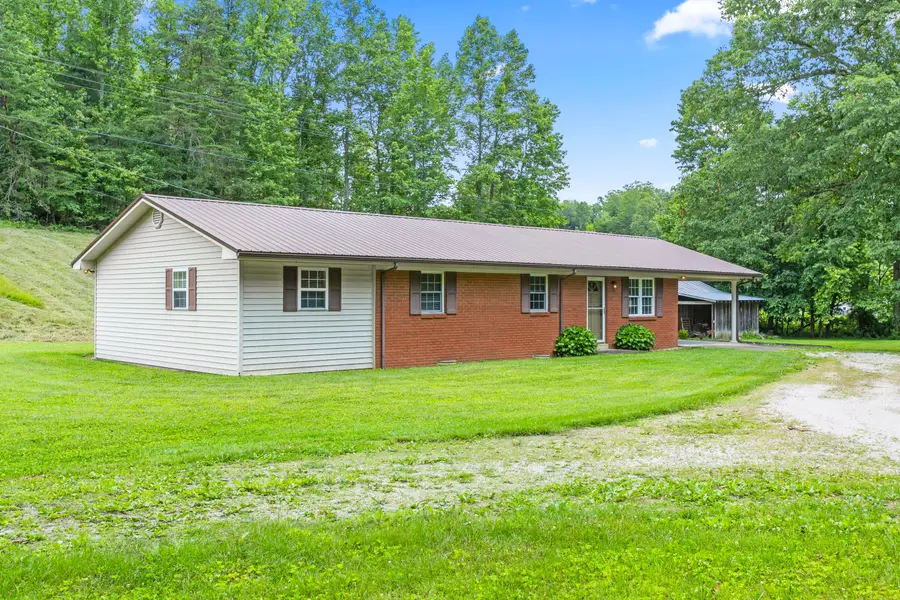 8594 Hwy 705, West Liberty, KY 41472 - Image #2