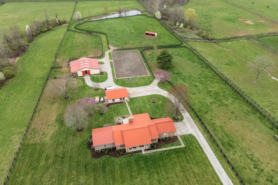 1301 Muir Station Road, Lexington, KY 40516 - Image #2