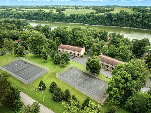 1011 Hancock Circle #9-10, Harrodsburg, KY 40330