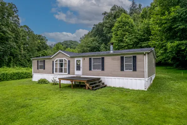 4840 Kentucky 1812, Campton, KY 41301