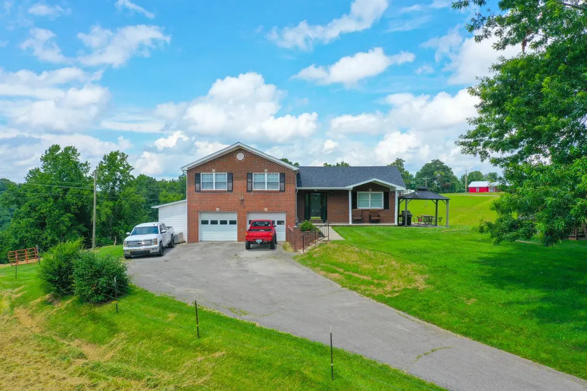 6544 N Highway 421, McKee, KY 40447 - Image #1