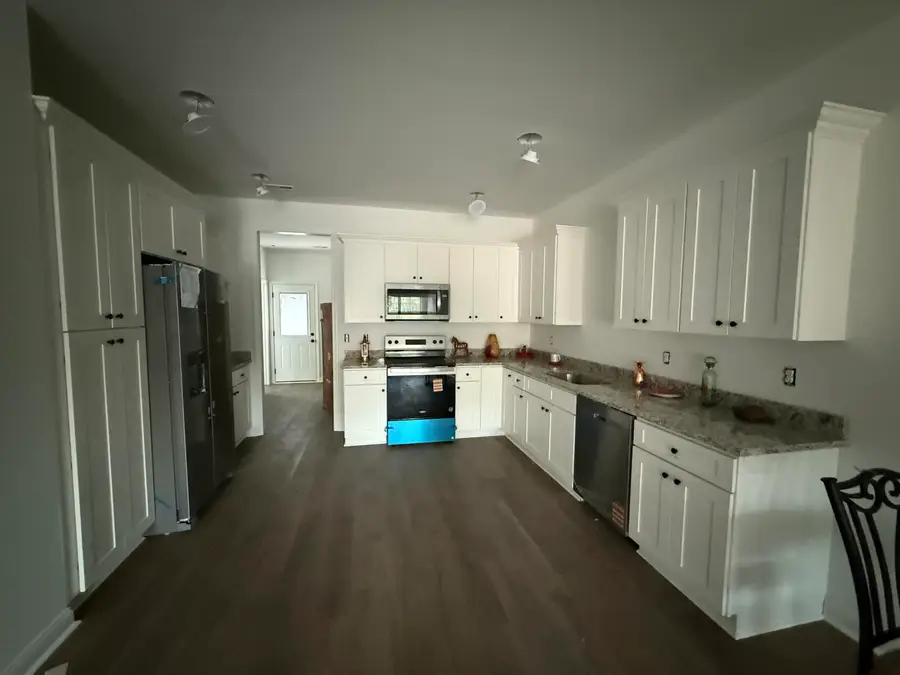 834 Ridgewood #4 Drive, Berea, KY 40403 - Image #3