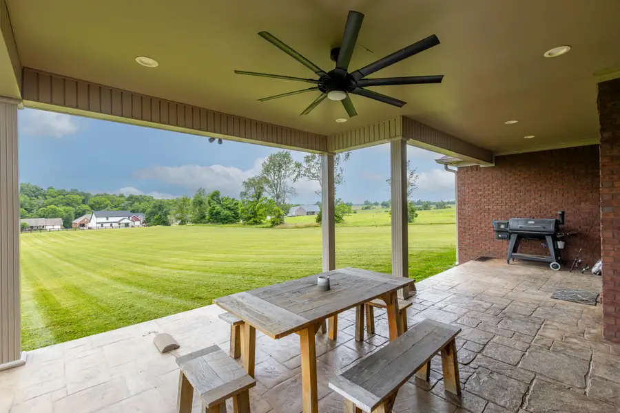 1053 English Garden, Lawrenceburg, KY 40342 - Image #3