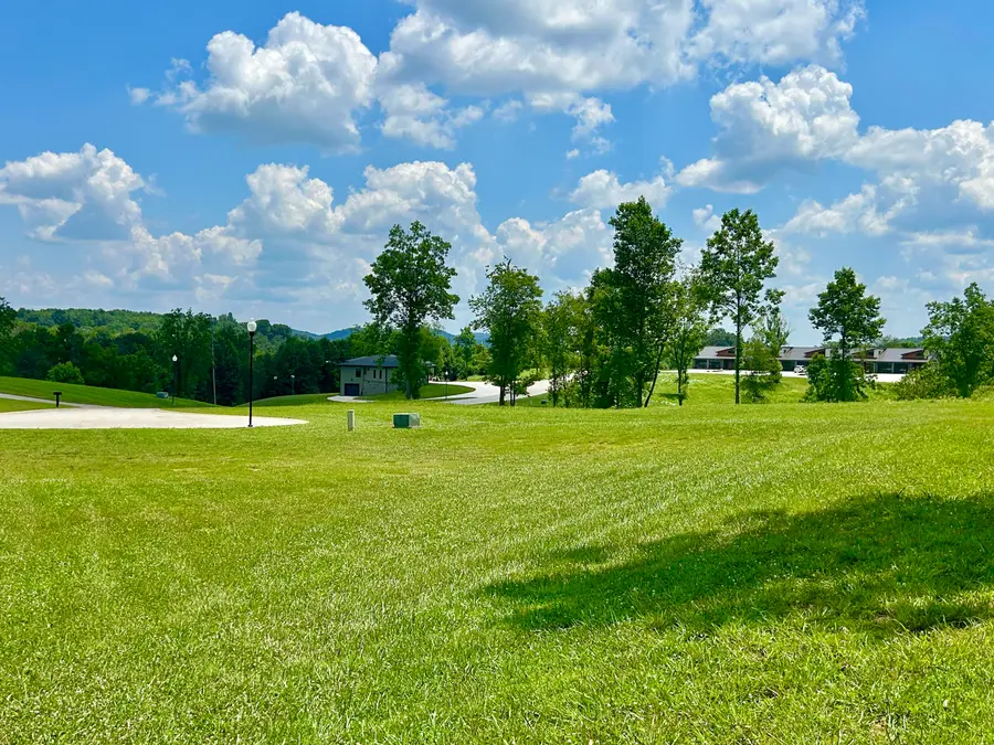 E-2 & F Tracts Country Club Estates, Somerset, KY 42503 - Image #2
