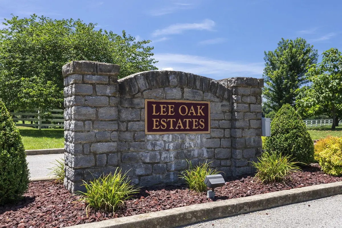 114 K Leigh Drive, Harrodsburg, KY 40330 - #1