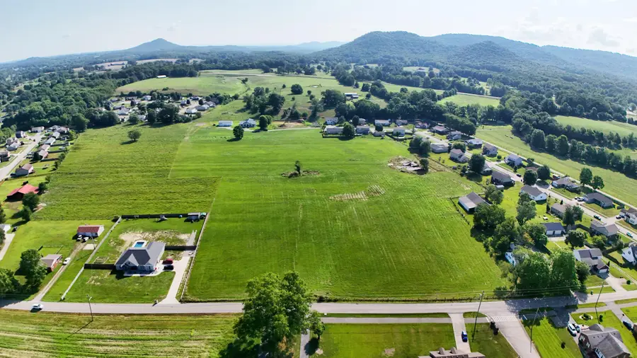 288 Short Line Pike, Berea, KY 40403 - Image #2