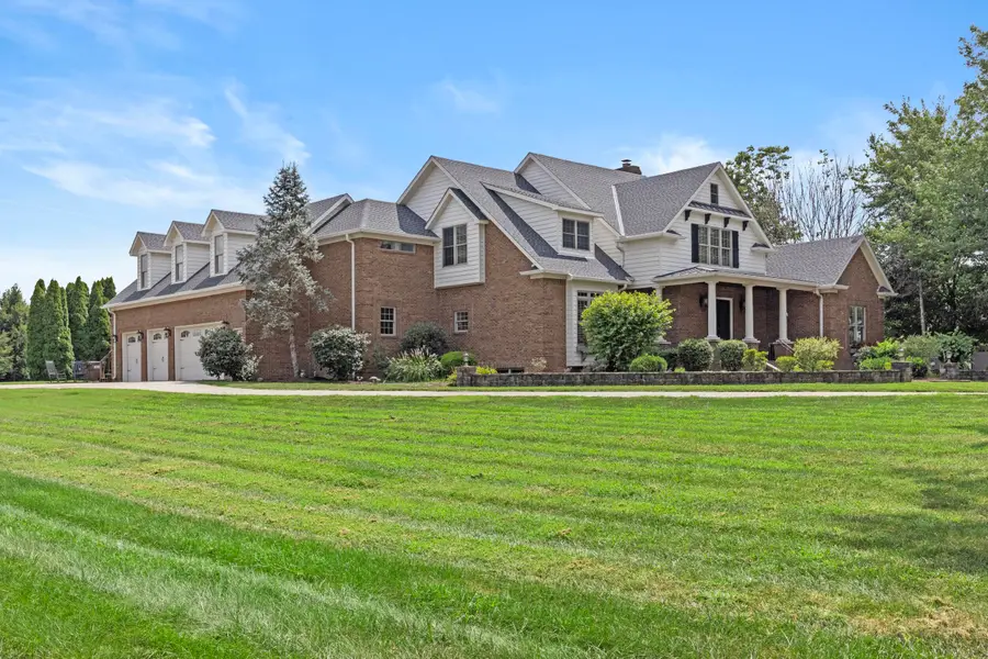 1047 Wil Rose Lane, Versailles, KY 40383 - Image #2