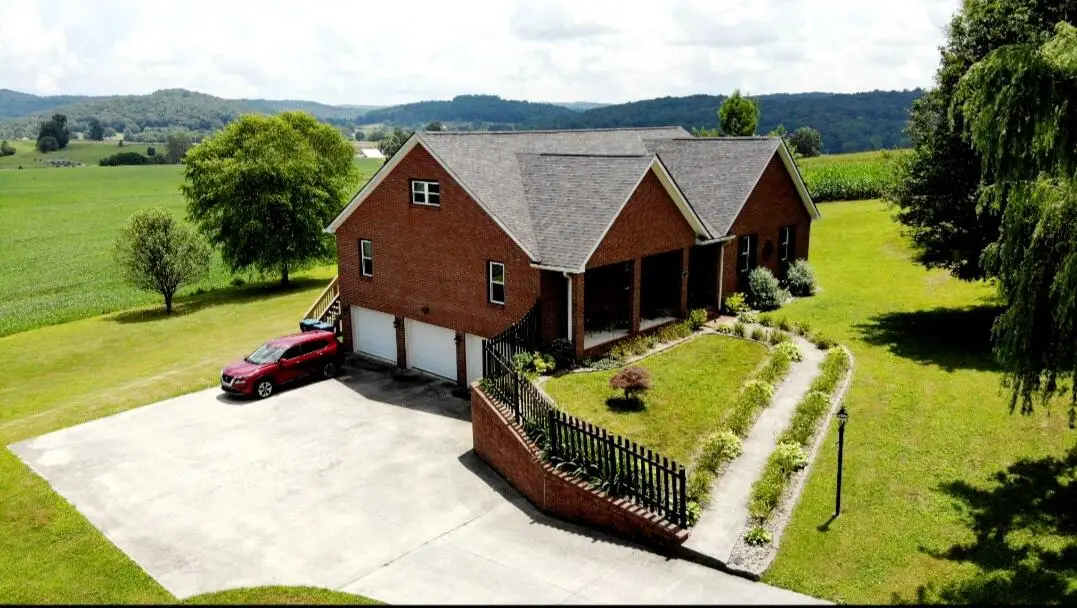 132 Lincoln Hills Drive, Somerset, KY 42501 - #1