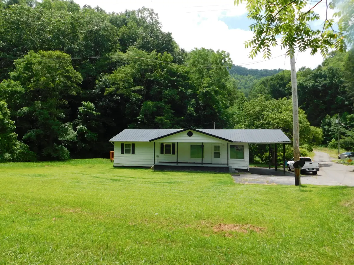 14 Day Hollow Road, Bledsoe, KY 40810 - Image #1