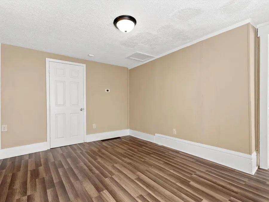 39 S Highland Street, Winchester, KY 40391 - Image #3