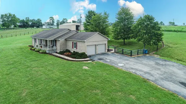 3011 N Middletown Road, Paris, KY 40361