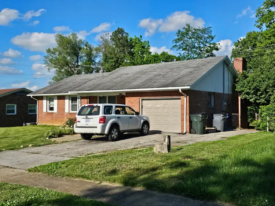 1246 Bordeaux Drive, Lexington, KY 40504 - #2