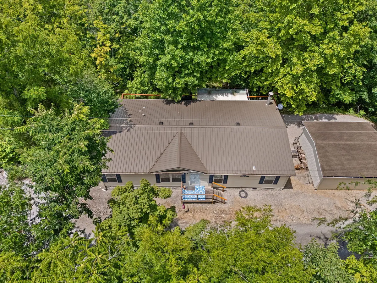 586 Spruce Street, Burnside, KY 42519 - Image #1